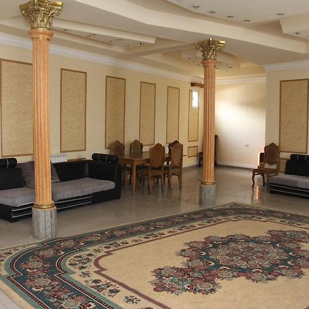 Aratta Hotel Argavand Esterno foto