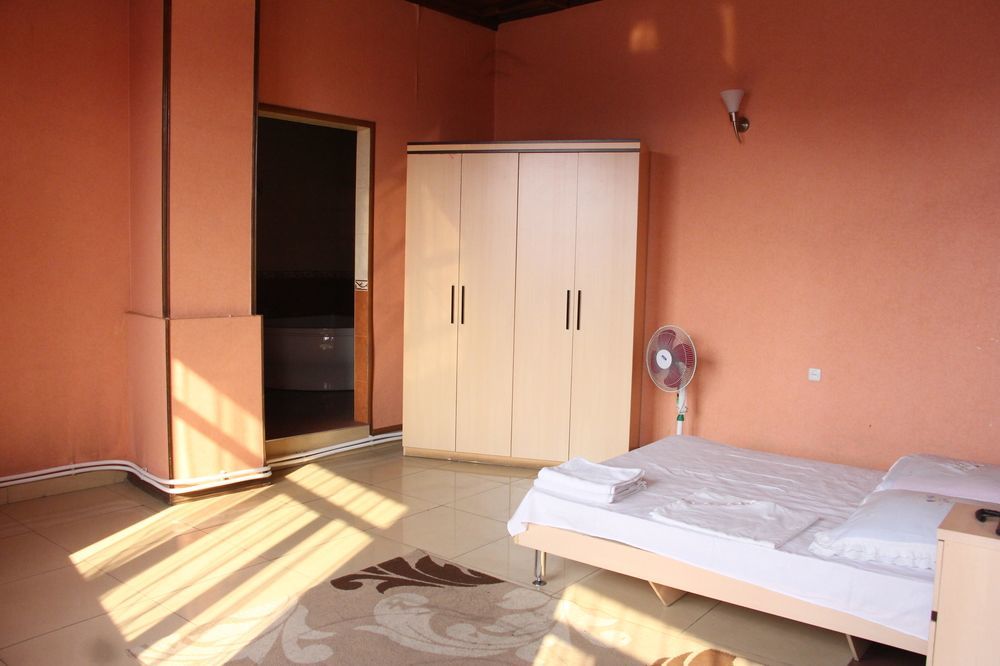 Aratta Hotel Argavand Esterno foto