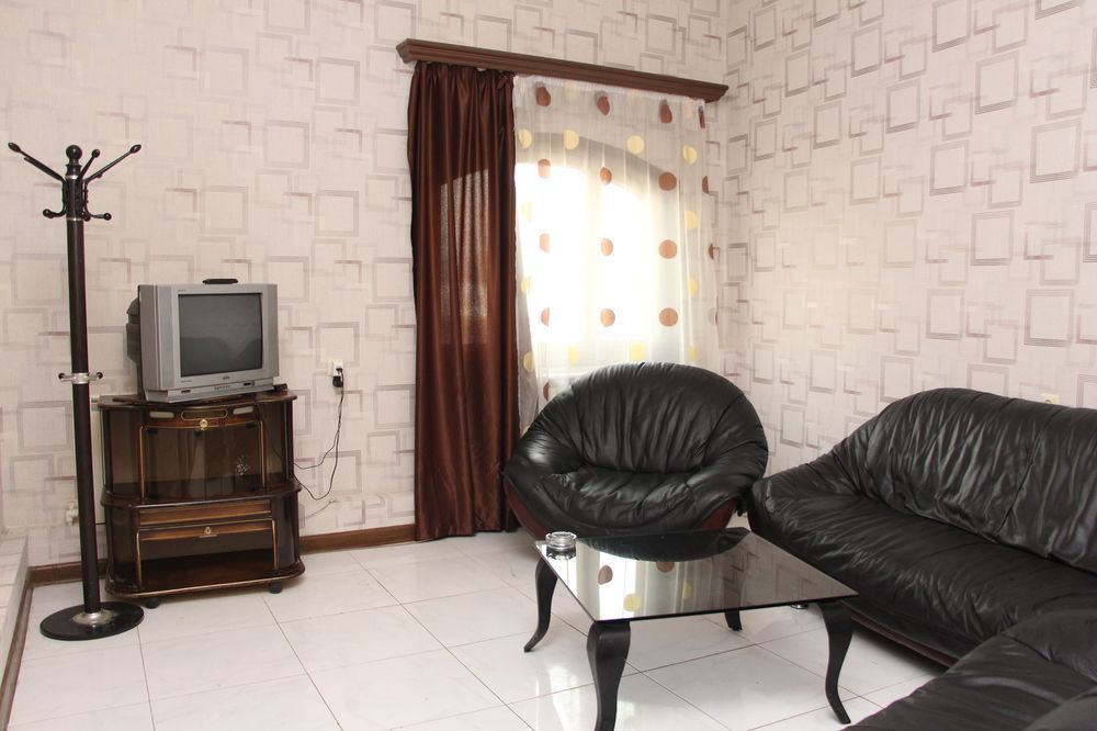 Aratta Hotel Argavand Esterno foto