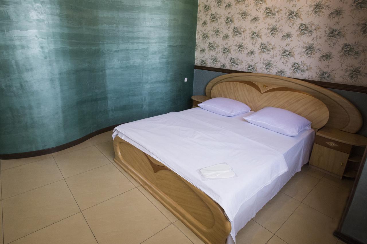 Aratta Hotel Argavand Esterno foto