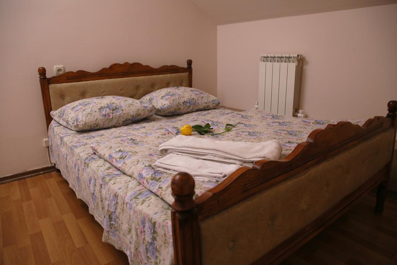 Aratta Hotel Argavand Esterno foto