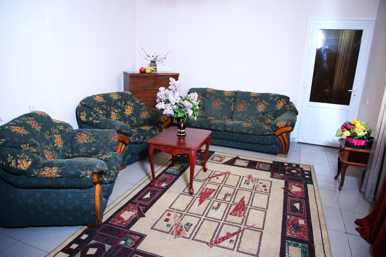 Aratta Hotel Argavand Esterno foto