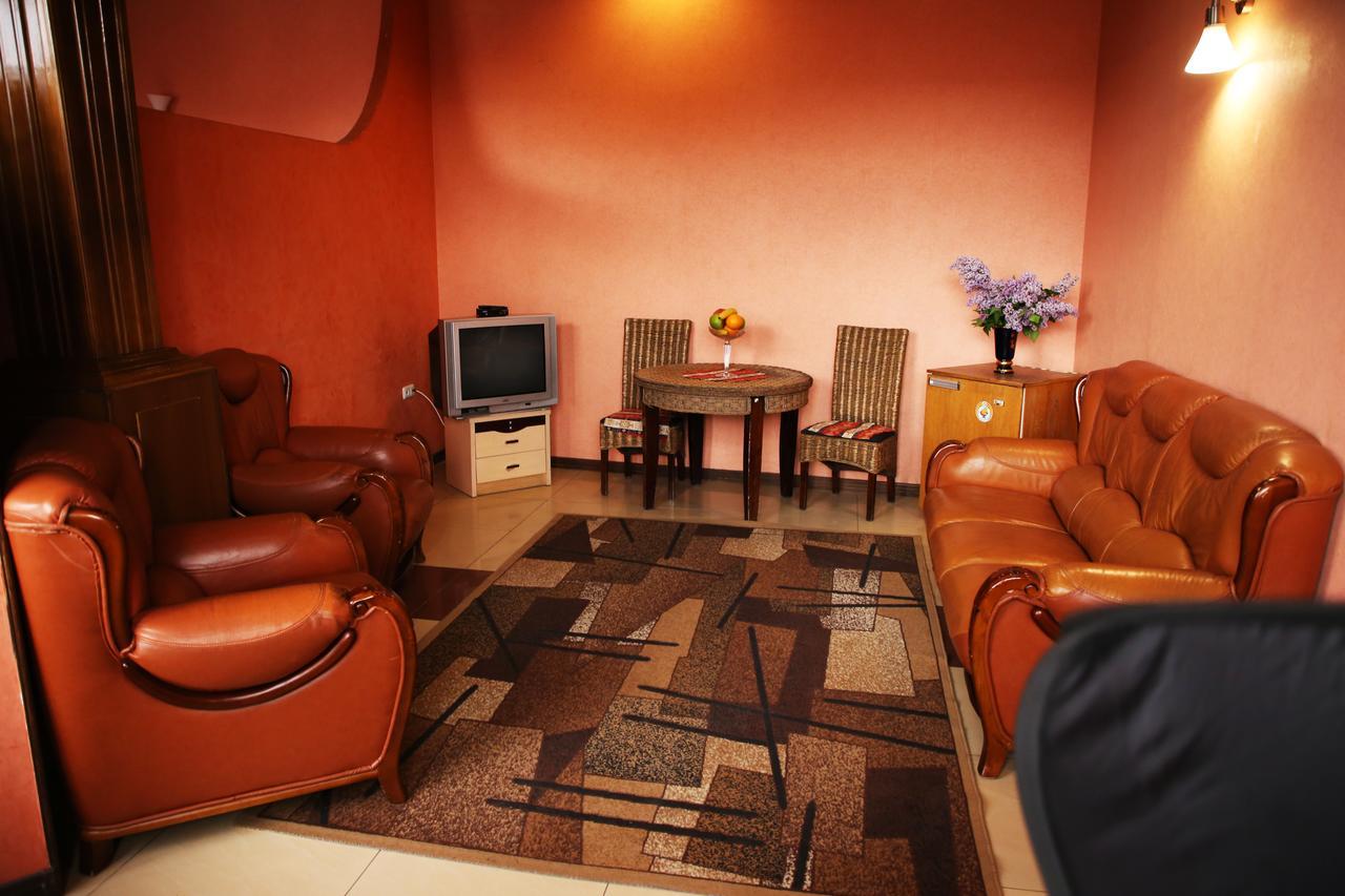 Aratta Hotel Argavand Esterno foto